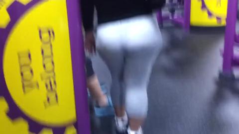 23918